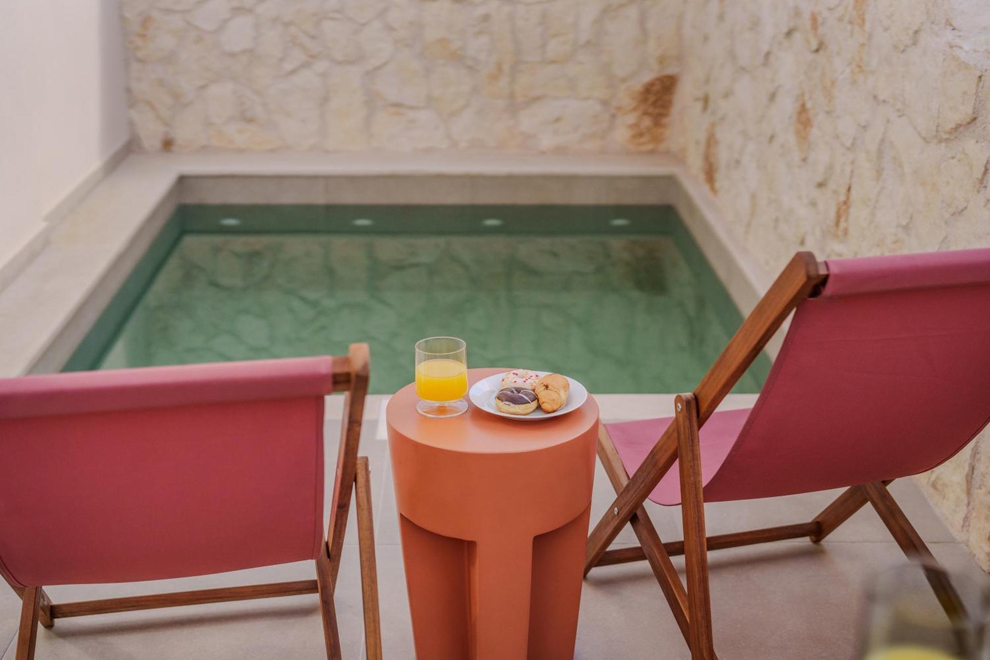 Sugarwhite Suites With Private Not Heated Pool Emborió Kültér fotó